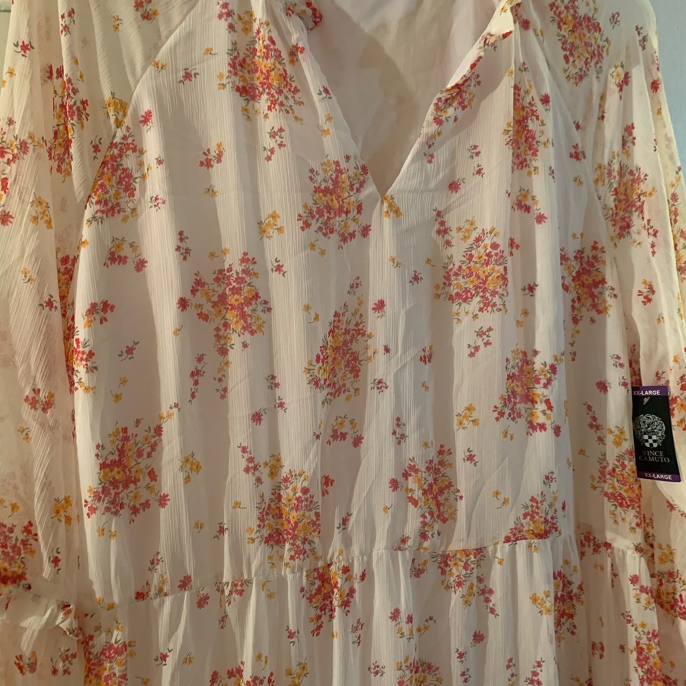 VINCE CAMUTO THREE TIER IVORY PINK GOLD DRESS, Size XXL NWT.